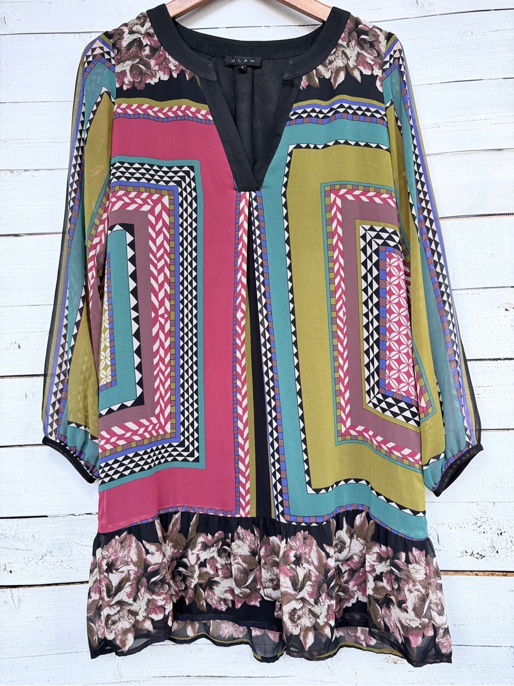 GLAM Geometric & Floral Split V-Neck Ruffle Midi Dress